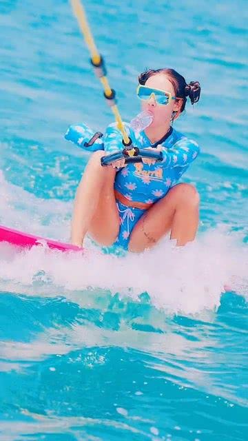上海石化(600688.SH):2023年柴油销售收入227.52亿元 汽油销售收入287.06亿元