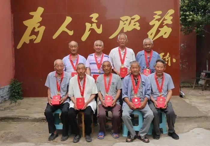 投资9000万，狂赚41亿，转手就分红10亿！大华股份上市16年：赚了137亿，分红57亿，套现56亿
